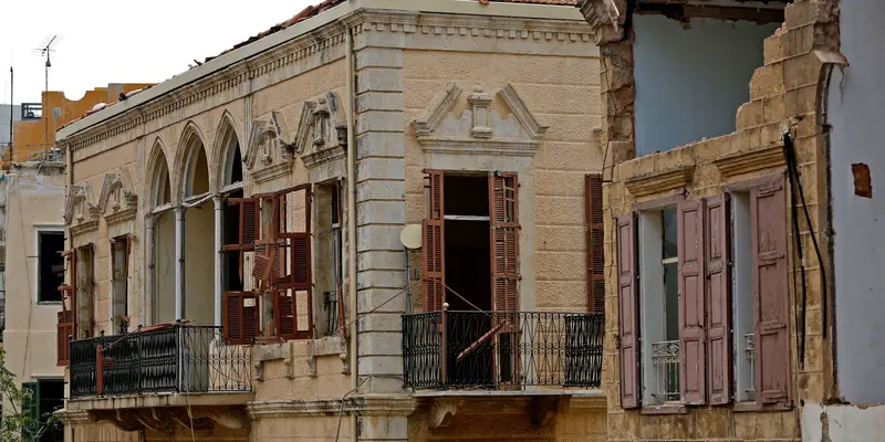 Ratusan Bangunan Peninggalan Budaya Rusak Akibat Ledakan Beirut