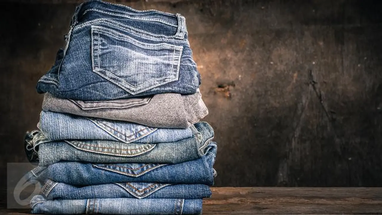 Kunci Penting Mencuci Jeans agar Tahan Lama