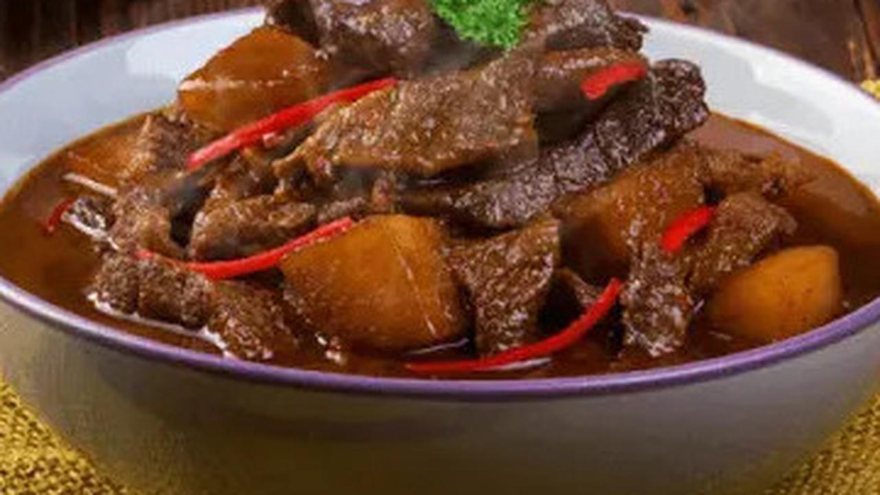 Bikin Semur Daging Empuk dan Kuah Segar, Ikuti Tips Ini