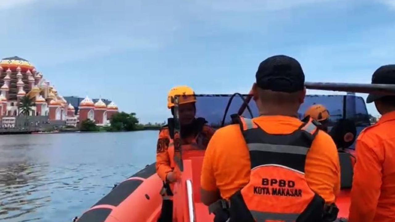 Respons Cepat BPBD Makassar Pantau Penampakan Hiu Pantai Losari