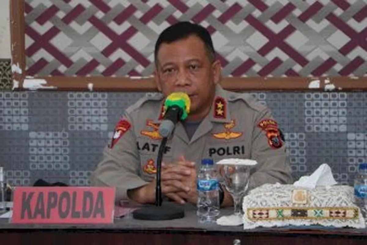 Kapolda NTT Irjen Pol. Drs. Lotharia Latif, S.H.M.,Hum. (Foto Dok. Humas Polda NTT)