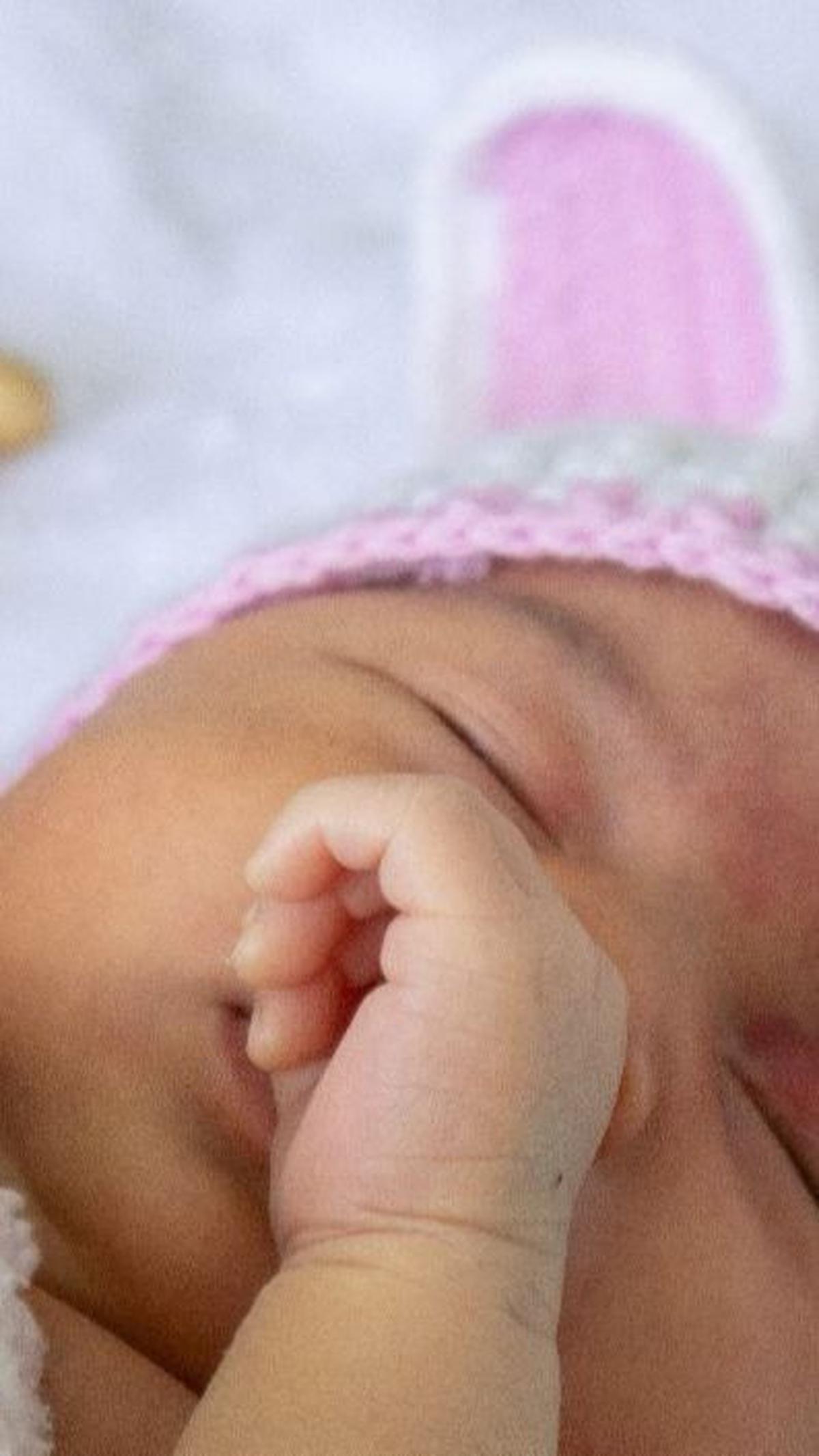 Nama Bayi Perempuan dalam Alquran 2 Kata