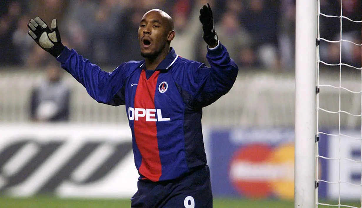 3. Nicolas Anelka, merupakan didikan akademi sepak bola Paris Saint Germain. Dirinya membela klub asal kota Paris itu sebanyak 53 kali dengan torehan 16 gol. (AFP/Patrick Hertzog)