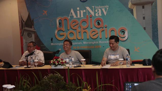 Konferensi Pers AirNav Indonesia di Padang. Liputan6.com/Ilyas Istianur P