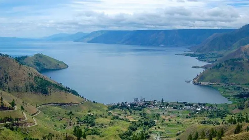 Akses ke Danau Toba Semakin Mudah