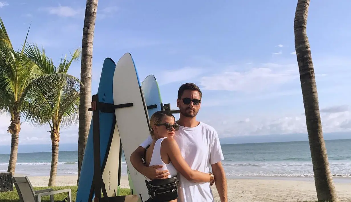 Sofia Richie sendiri terlihat senang menghabiskan waktu bareng anak Scott. (instagram/sofiarichie)