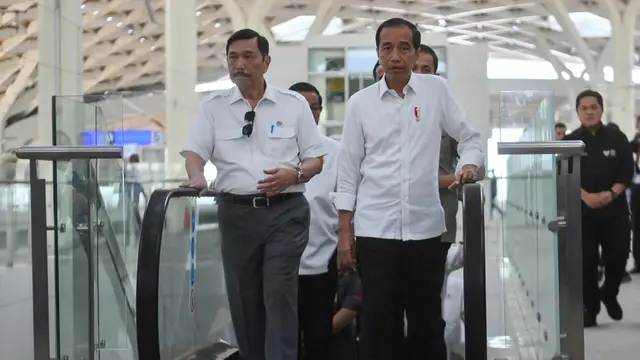 Presiden Jokowi Uji Coba Kereta Cepat Jakarta-Bandung