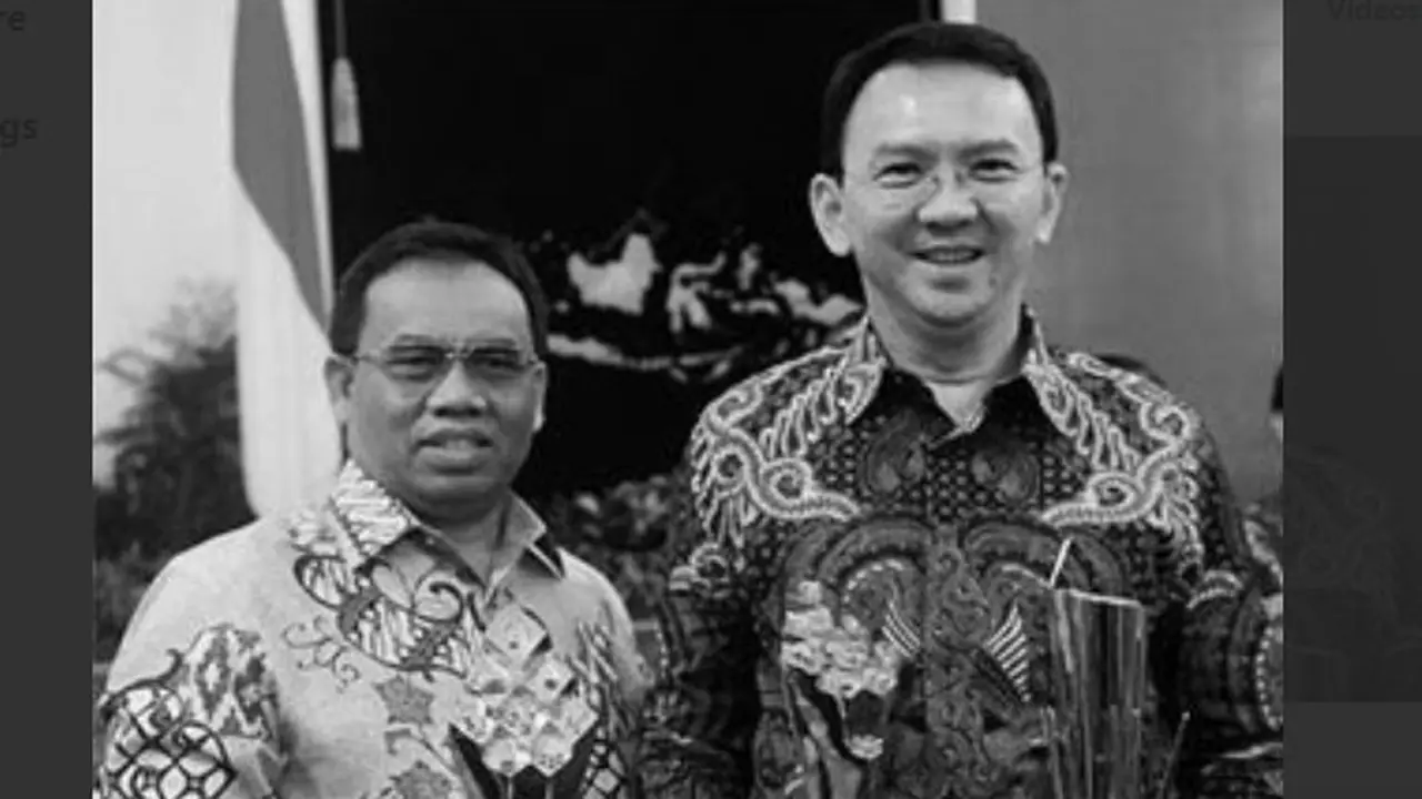 Basuki Tjahaja Purnama atau Ahok berduka atas meninggalnya Sekda DKI Saefullah.