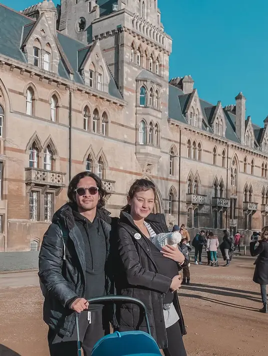 Kimberly Ryder dan Edward Akbar (Instagram/kimbrlyryder)