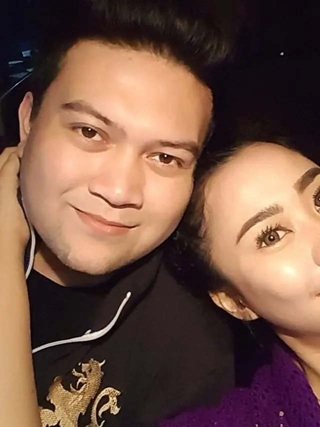 [Bintang] Chikita Meidy dan Indra Adhitya