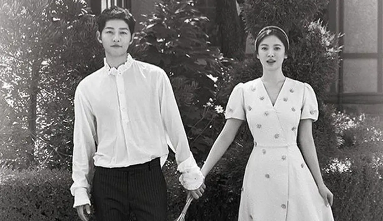 Sejak beredarnya kabar soal pernikahan Song Song Couple ini, pria yang menjabat sebagai Wali Kota Bandung ini ikut memberikan sambutan yang baik. Dan saat keduanya resmi menikah, Ridwan Kamil pun memberikan nasihatnya. (Instagram/Songjoongkionly)