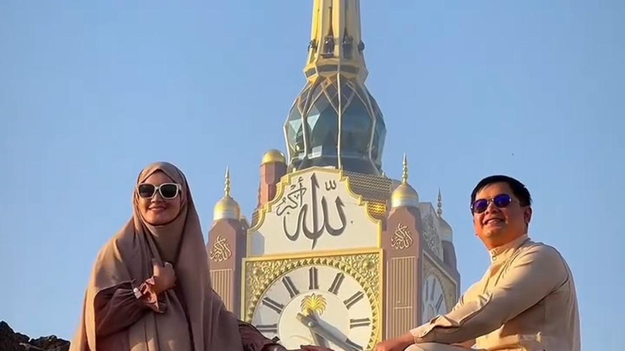 Wedding Anniversary ke-7, Tommy Kurniawan Romantis Ajak Istri ke Tanah Suci
