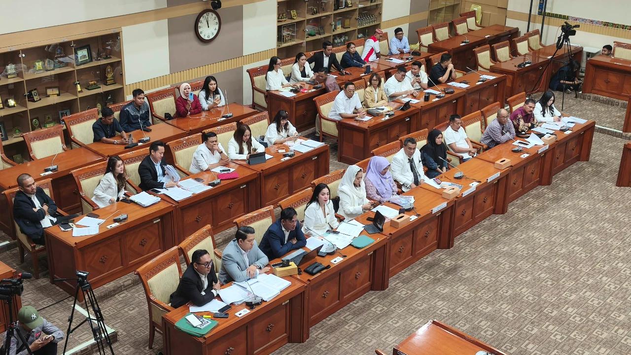 Disorot Publik, DPR Dituding Intervensi, Ketua Komisi III Semprot Kejagung soal ABK Kasus 2 Ton Sabu