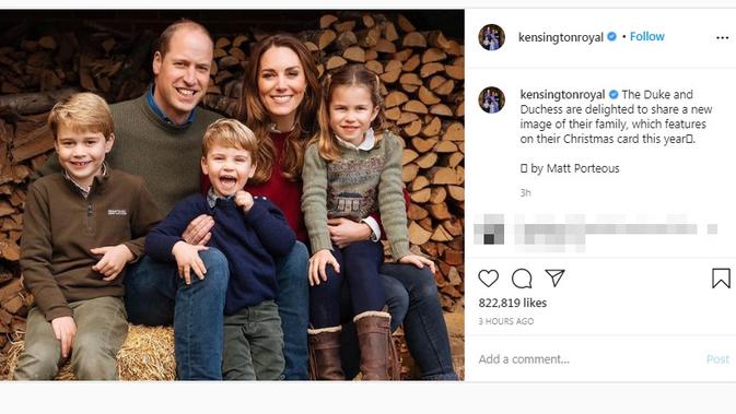 Kate Middleton dan Pangeran William merilis kartu Natal 2020 yang berisi  potret keluarga mereka. (Tangkapan Layar Instagram @kensingtonroyal/https://www.instagram.com/p/CI3-aCEleK4/)