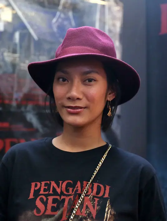 "Menurut gue horor itu begitu spesifik kayak komedi. Dibilang nagih sih enggak tapi kalau ada kesempatan lagi sih kayaknya akan melihat dulu treatmentnya kayak gimana," tandas Tara Basro. (Nurwahyunan/Bintang.com)