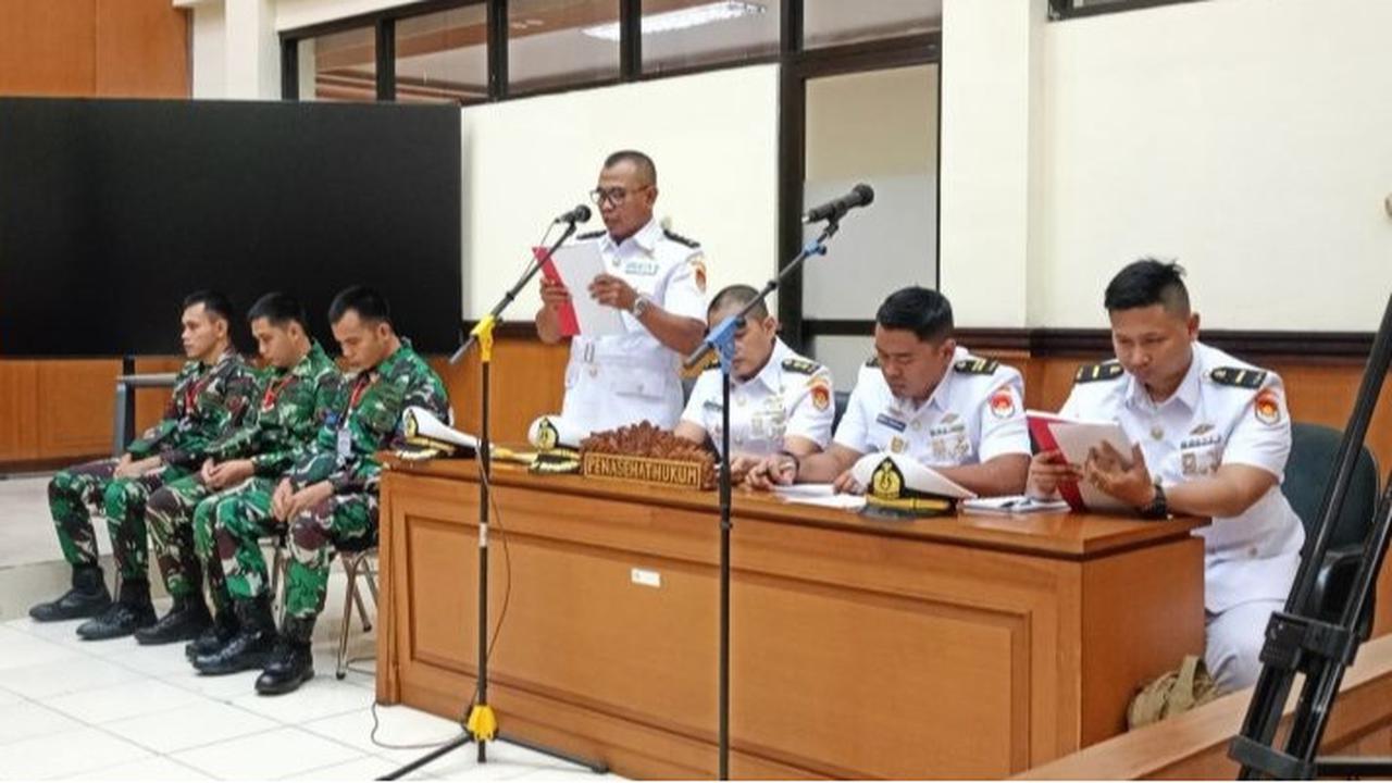 TNI Terdakwa Penembak Bos Rental Menangis Minta Keadilan: Kami Tulang Punggung, Punya Anak Masih Kecil