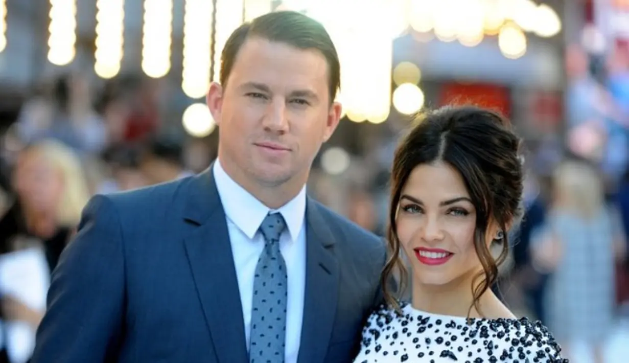 "Kami sudah saling mencintai selama bertahun-tahun dan miliki kenangan indah bersama. Tentu saja kami masih saling mencintai dan tak berubah," lanjutnya. (Glamour)