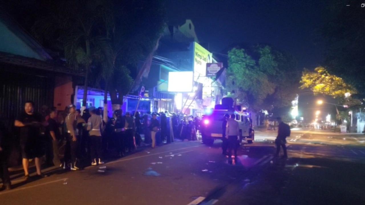 Polisi Blockade Jalan