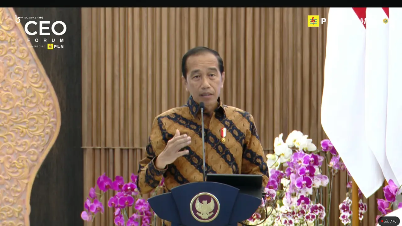 Presiden Joko Widodo (Jokowi) dalam CEO Forum di IKN, Jumat (11/10/2024). (Foto: Liputan6.com/Tira Santia)