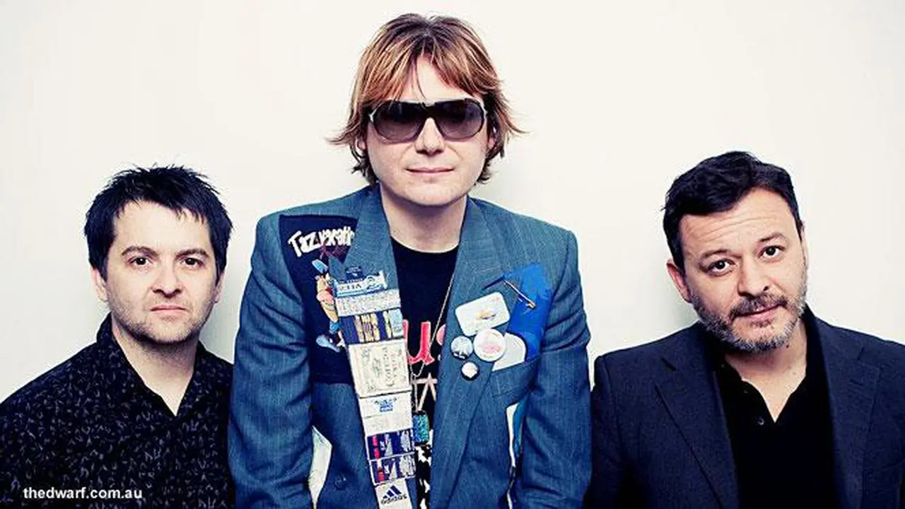 Manic Street Preachers Siapkan Album Bertema Futuristik