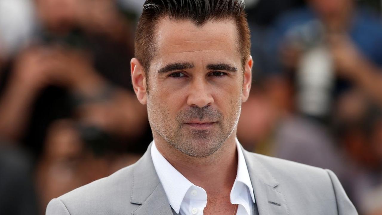 9. Pernah Menjalin Hubungan Singkat dengan Colin Farrell