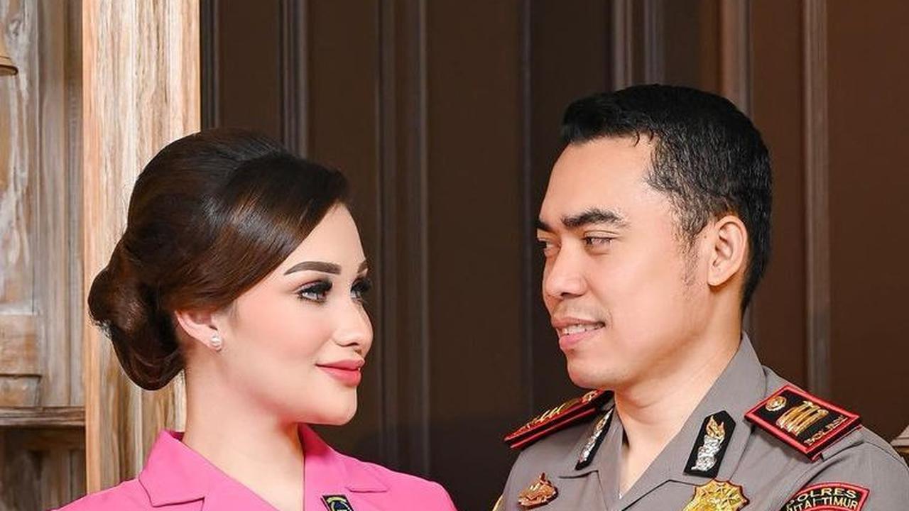 Cantiknya Istri Perwira Polisi Kutai Ini, Sampai Dibilang Mirip Barbie Hidup