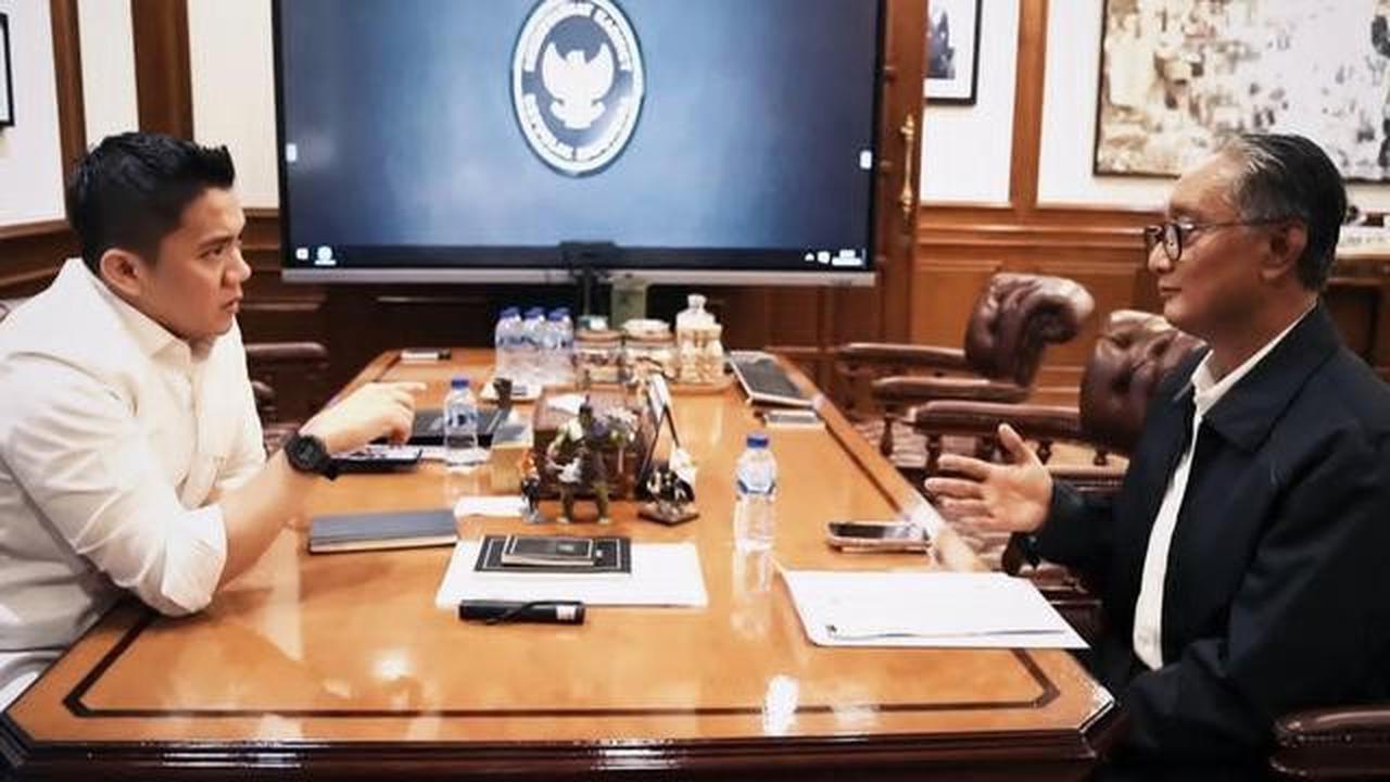 Bertemu Menteri PU, Seskab Teddy Tekankan Infrastruktur Harus Berdampak Langsung Pada Rakyat