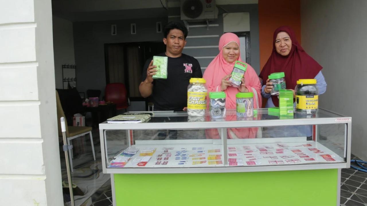 Saat Usaha Kios Digital Topang Kehidupan Keluarga Almarhum Mitra Grab