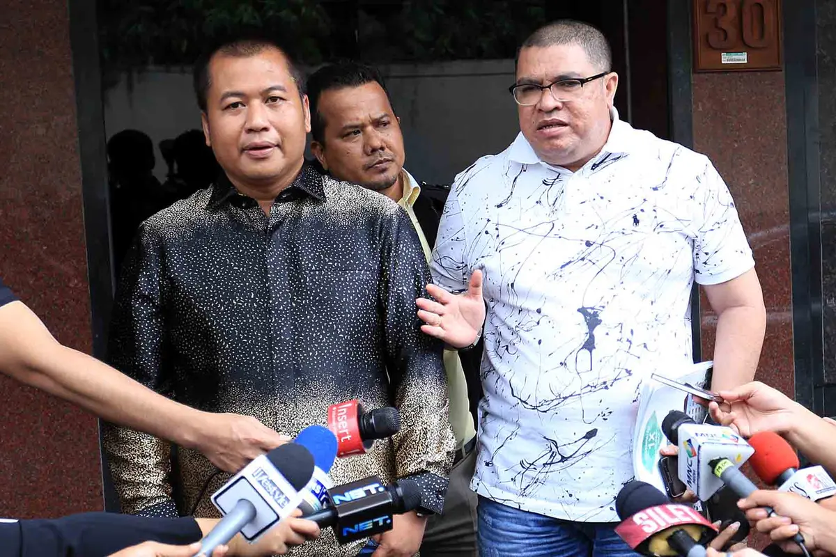 [Bintang] Razman Nasution (Kuasa Hukum Fadlan)