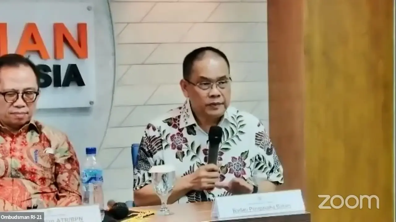 Anggota Bidang Pengelolaan Kawasan dan Investasi BP Batam Sudirman Saad di Kantor Ombudsman Republik Indonesia, Jakarta, Senin (29/1/2024). (Arief/Liputan6.com)