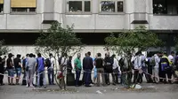 Ribuan pengungsi antre depan gedung German Reception Center (NPR)