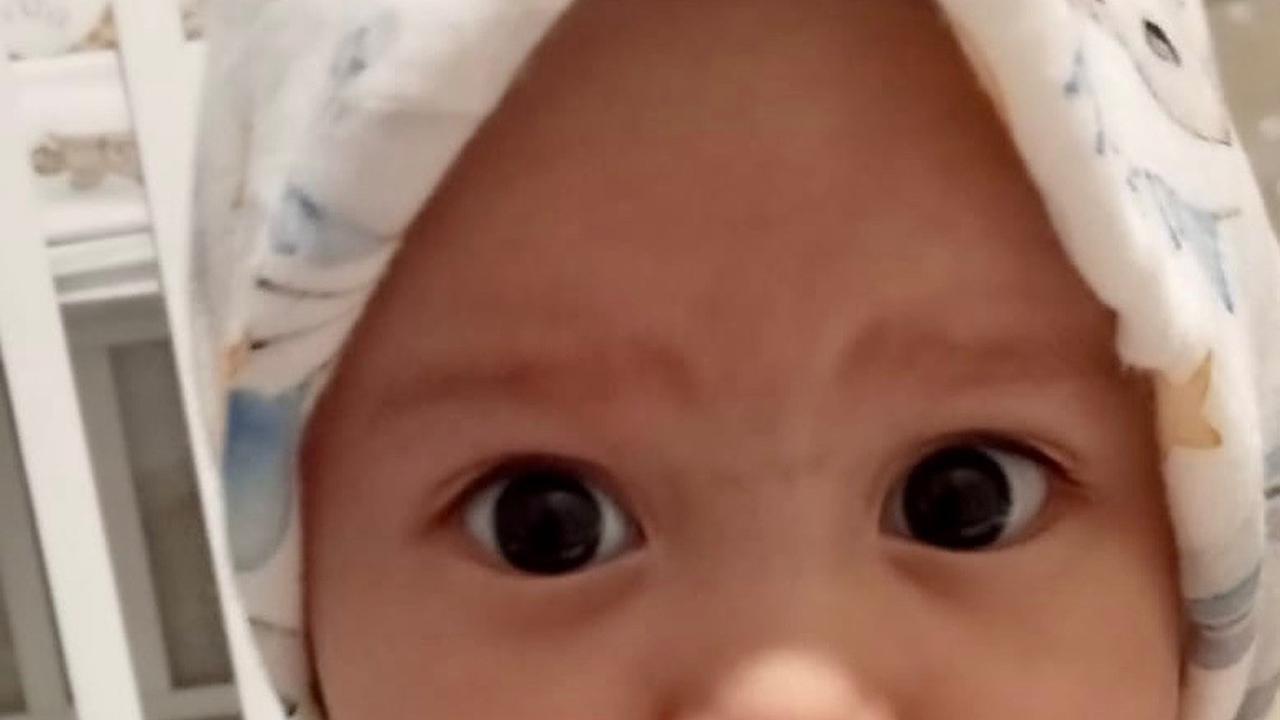 Potret Baby Launa Anak Sabrina Anggraini dan Belva Devara dengan Berbagai Gaya Rambut