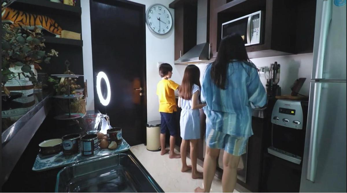 Interior Dapur Wulan Guritno Jadi Sorotan, Paduan Kemewahan dan Kerapian