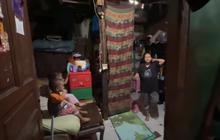 Miris Tidur Bergantian, Begini Kondisi Rumah Warga yang Berada di Pusat Kota Jakarta