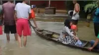 Pemprov Riau menetapkan status siaga dan darurat banjir, hingga Jalan Raya Ciangsana di Bogor sudah bertahun-tahun rusak parah.