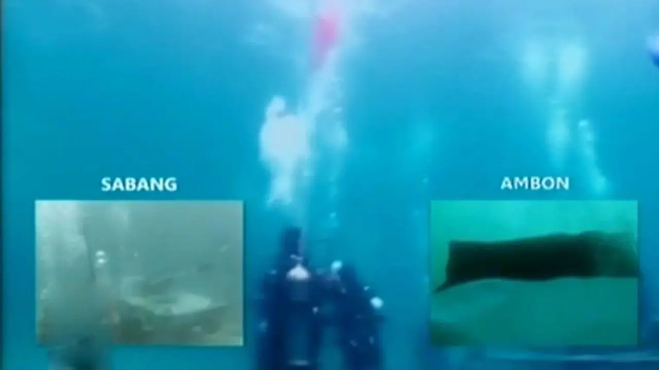 20150817-Pengibaran bawah laut-Manado