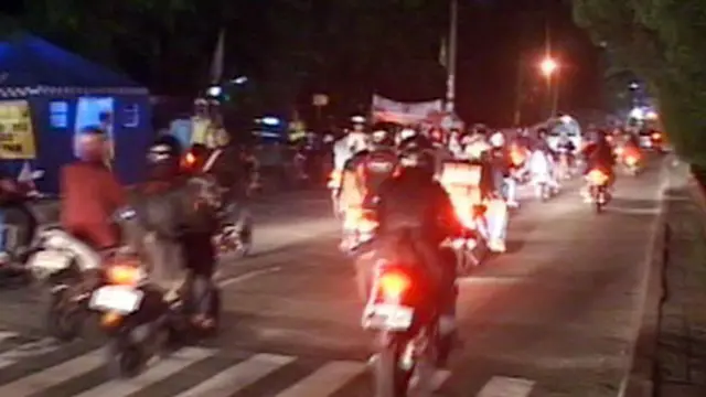 Pemudik Sepeda Motor Penuhi Jalur Kalimalang