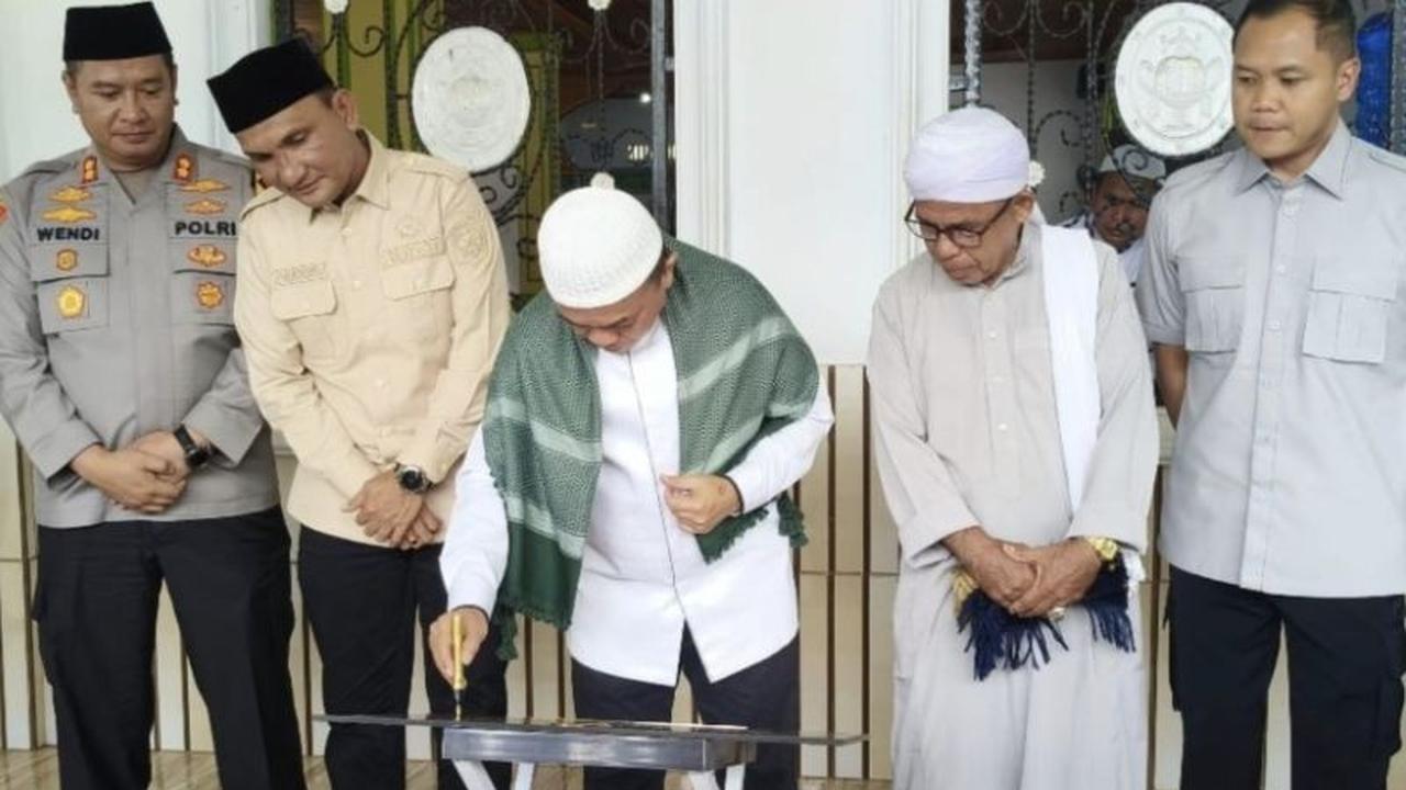 Gubernur Jambi Tekankan Pengawasan Muatan Kendaraan untuk Jalan Awet