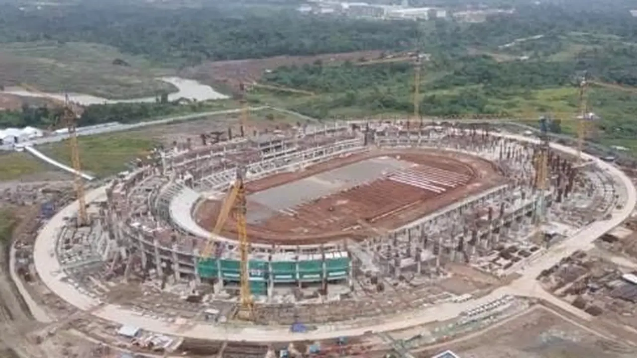 Pembangunan Stadion Banten.