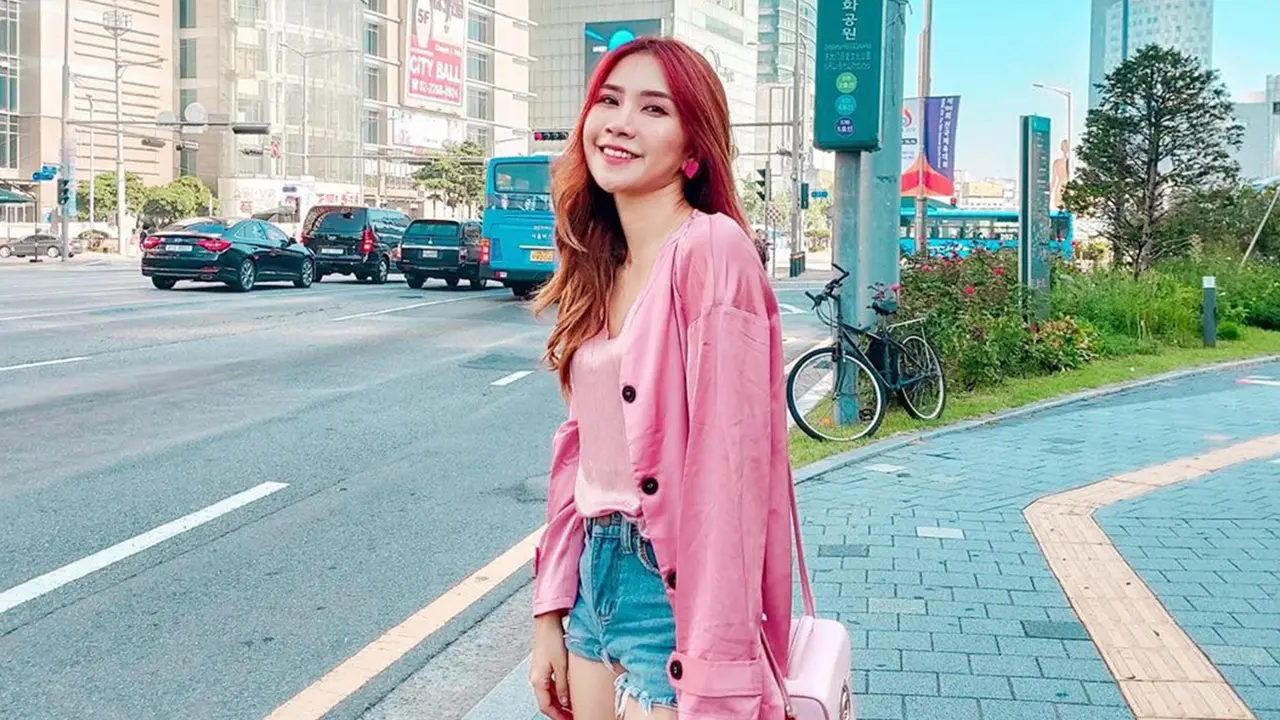 Gaya OOTD Korean Style Ala Natya Shina