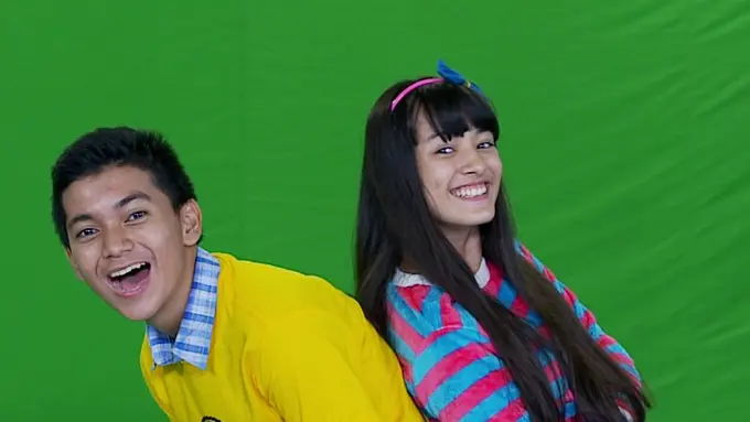 [Bintang] Mawar de Jongh dan Ajil Dito