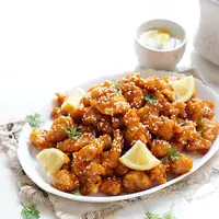 Ilustrasi olahan ayam saus madu./Copyright shutterstock.com/g/Qhiqhio