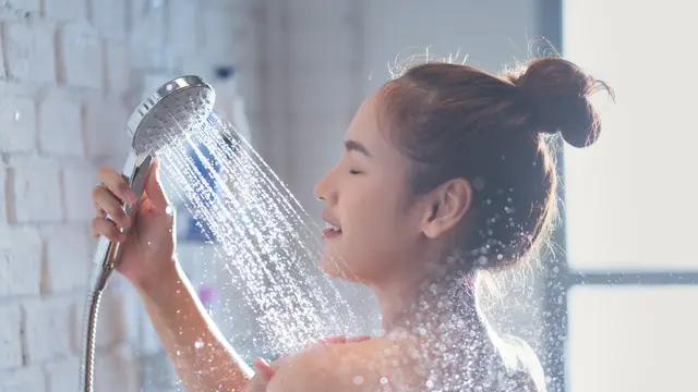 15 Cara Mengatasi Kulit Bersisik yang Mudah dan Efektif agar Kembali Tampil Cantik