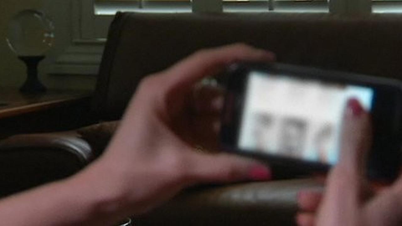 Pertumbuhan pornografi di smartphone kian menakutkan, ini buktinya!