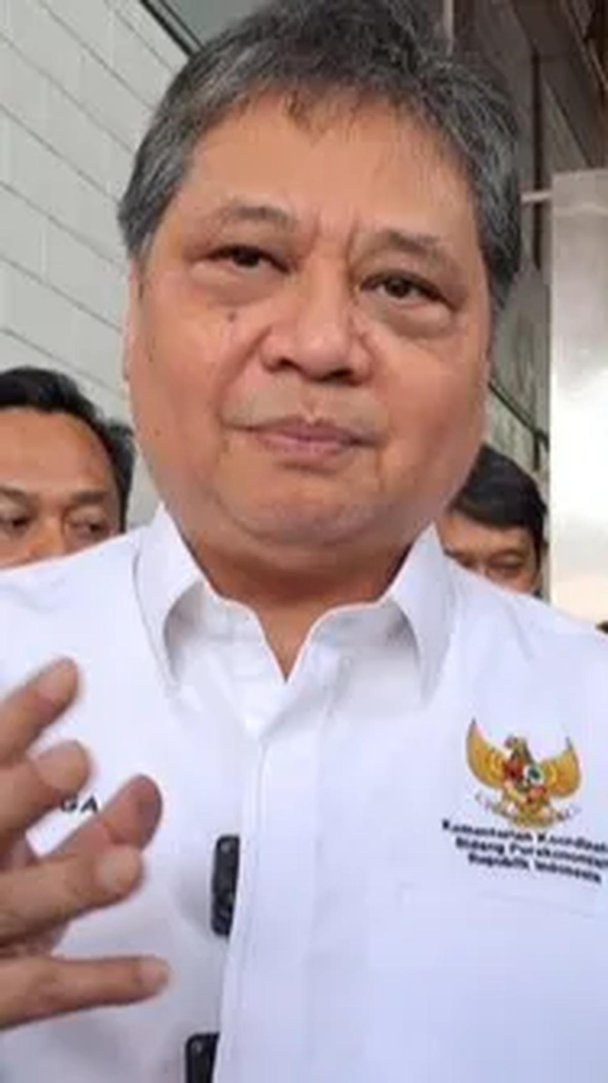 "Artinya walaupun harga (komoditas) turun, volume (ekspor) tidak turun tentu ini sangat membantu pertumbuhan kita ke depan," ucapnya.