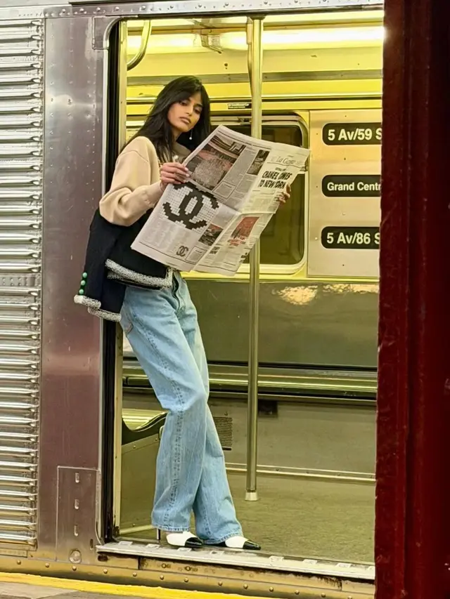 Viral! Model India Bhavitha Mandava Pakai “Jeans” ke Met Gala 2026, Gimmick atau Fashion Statement?