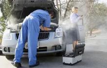 Jika Mesin Mobil yang Sedang Overheat Disiram dengan Air, Bisa Merusak Keuangan