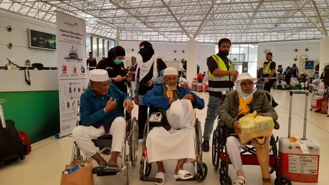 Proses pemulangan jemaah haji 2025 ke tanah air.