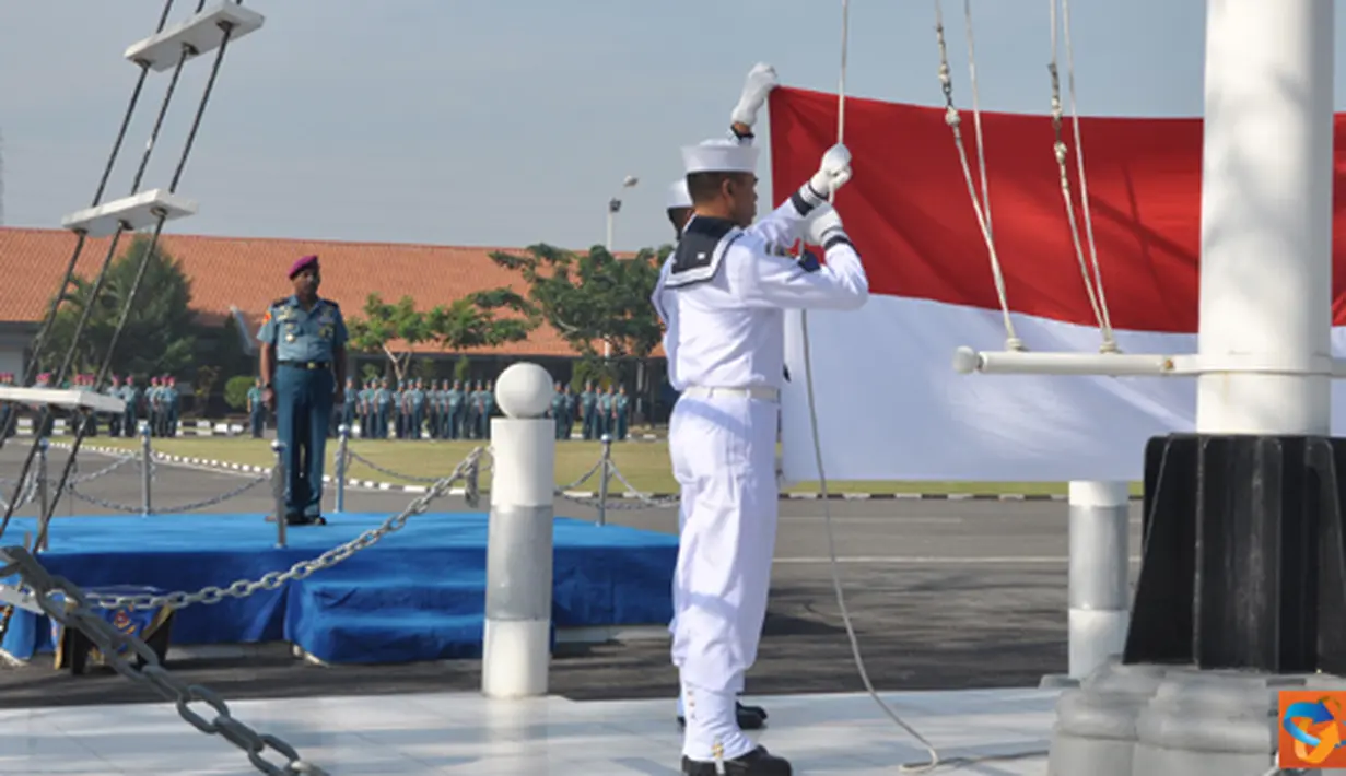 Citizen6, Surabaya: Hadir dalam kegiatan tersebut Danpusdiklapa Kolonel Laut (P) Ganef Deswantoro, Dankodikdukum Kolonel Laut (T) M. Simbolon, Para Direktur Kobangdikal, Danpusdik dan Komandan Sekolah di lingkungan Kobangdikal. (Pengirim: Penkobangdikal)