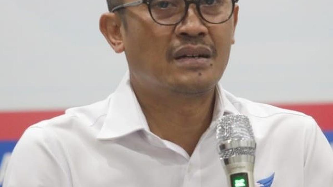 “Sebagai bagian dari sikap Partai Perindo, kita minta agar Pemilu, baik Pilpres maupun Pileg, kita mengajukan Pemilu ulang,” ujar Rofiq.